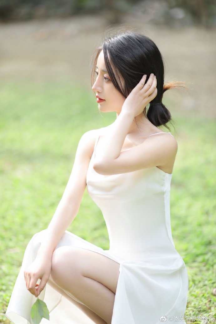 被解救的姜戈 封面