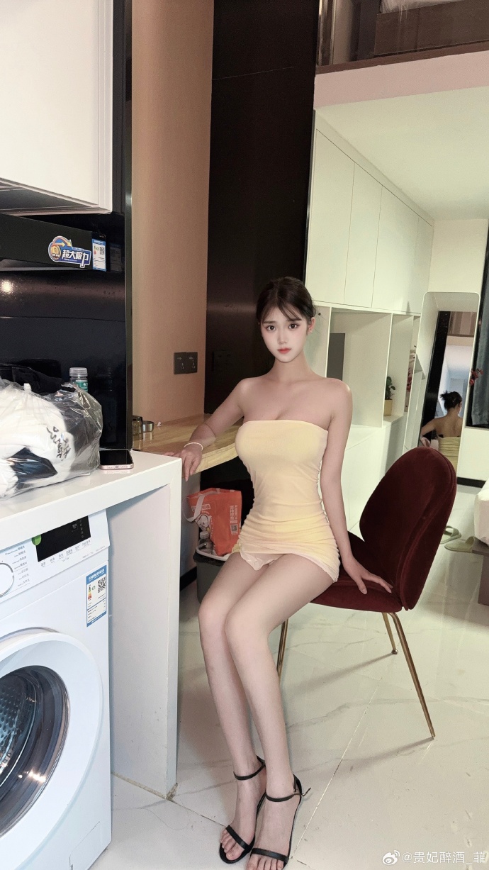 海贼王：红发歌姬 封面